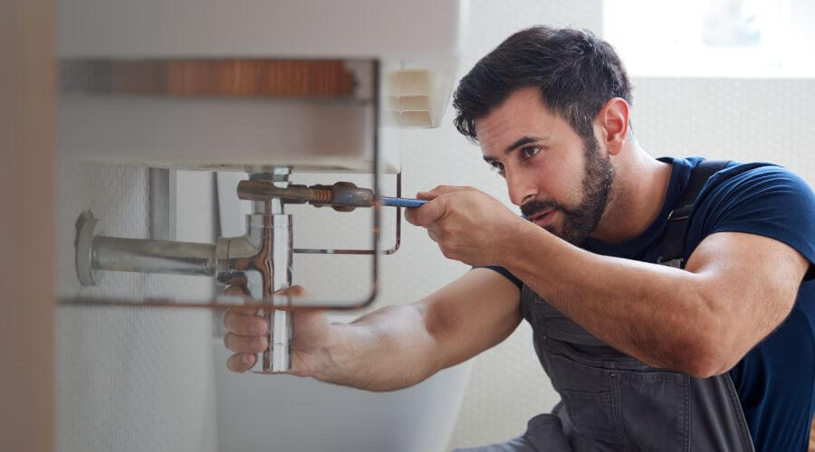 Local tankless water heater installation in Austinville, IA